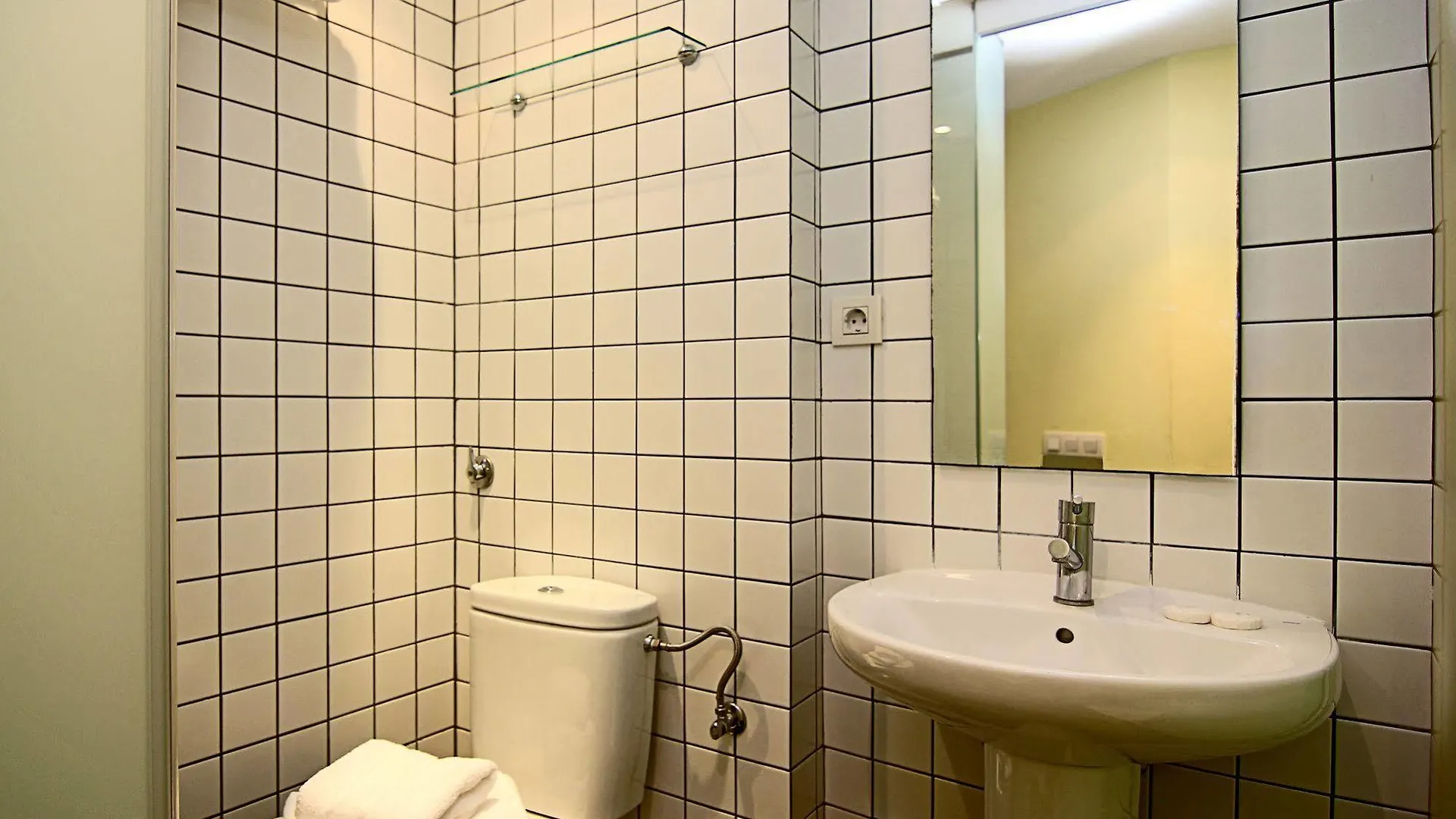 Hotel Picasso Apartments Barcelona